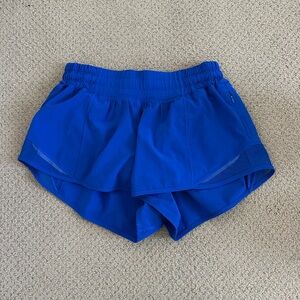 Lulu Lemon Hotty Hot 2.5” shorts